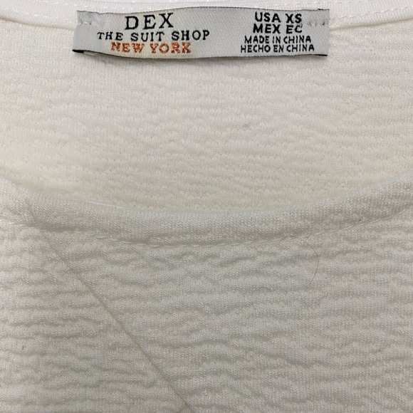 *SOLD* NWT - Dex Cream textured sleeveless top - Picture 4 of 4